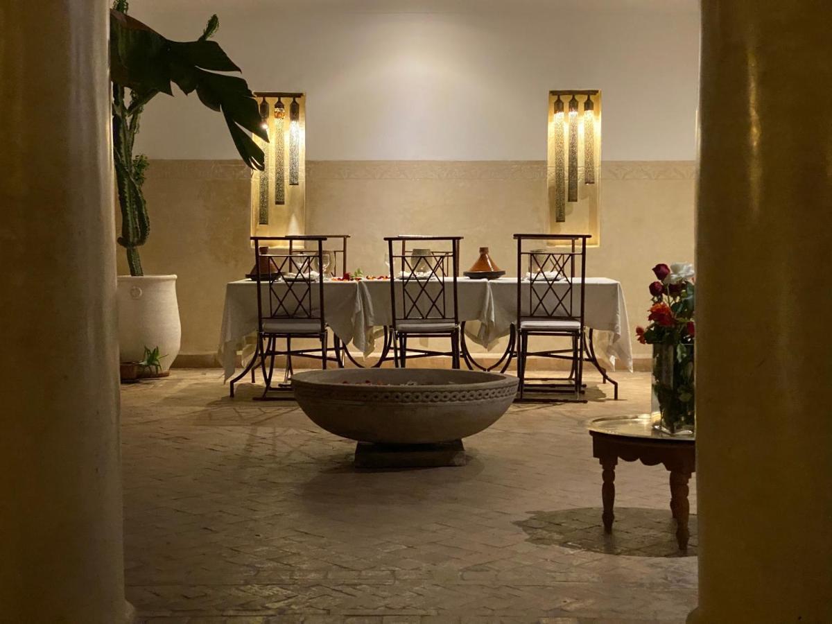 Magnifique Riad dans la médina Marrakesh Extérieur photo